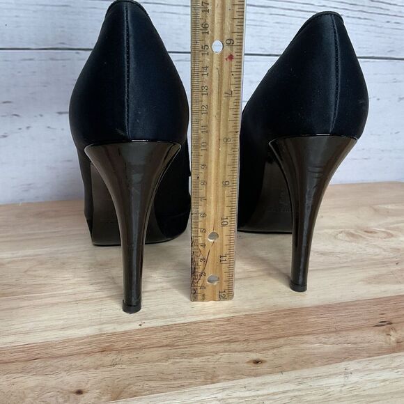 CLAUDIA CIUTI Black Satin Pumps Open Toe Heels Size 9,5 M Italy Perfect - Picture 9 of 12